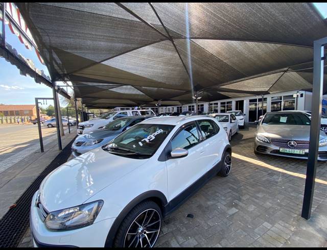 1,000M² BUSINESS CENTRE TO LET IN RUSTENBURG CENTRAL
